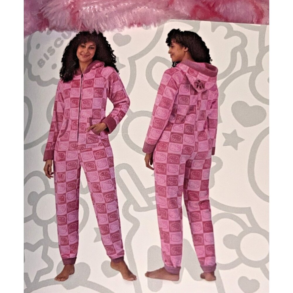 NWT HELLO KITTY Women’s Pink Fleece One Piece Pajama Sz M